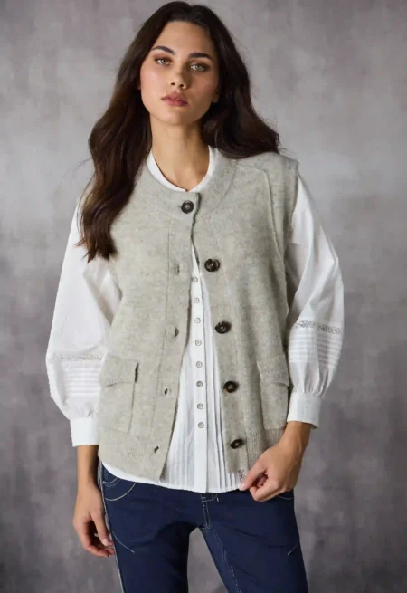 Lania-Loft Vest_Oat_1_3928